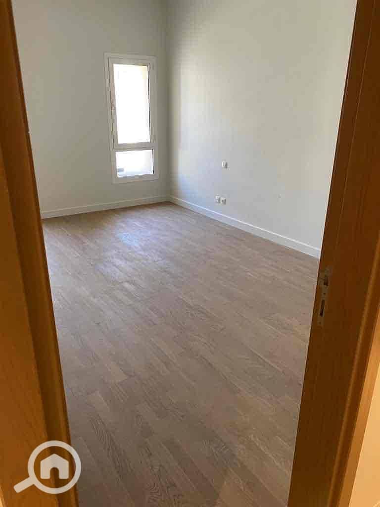 5 e0adf984-69a4-459c-a4e0-f12847ce677b. jpg