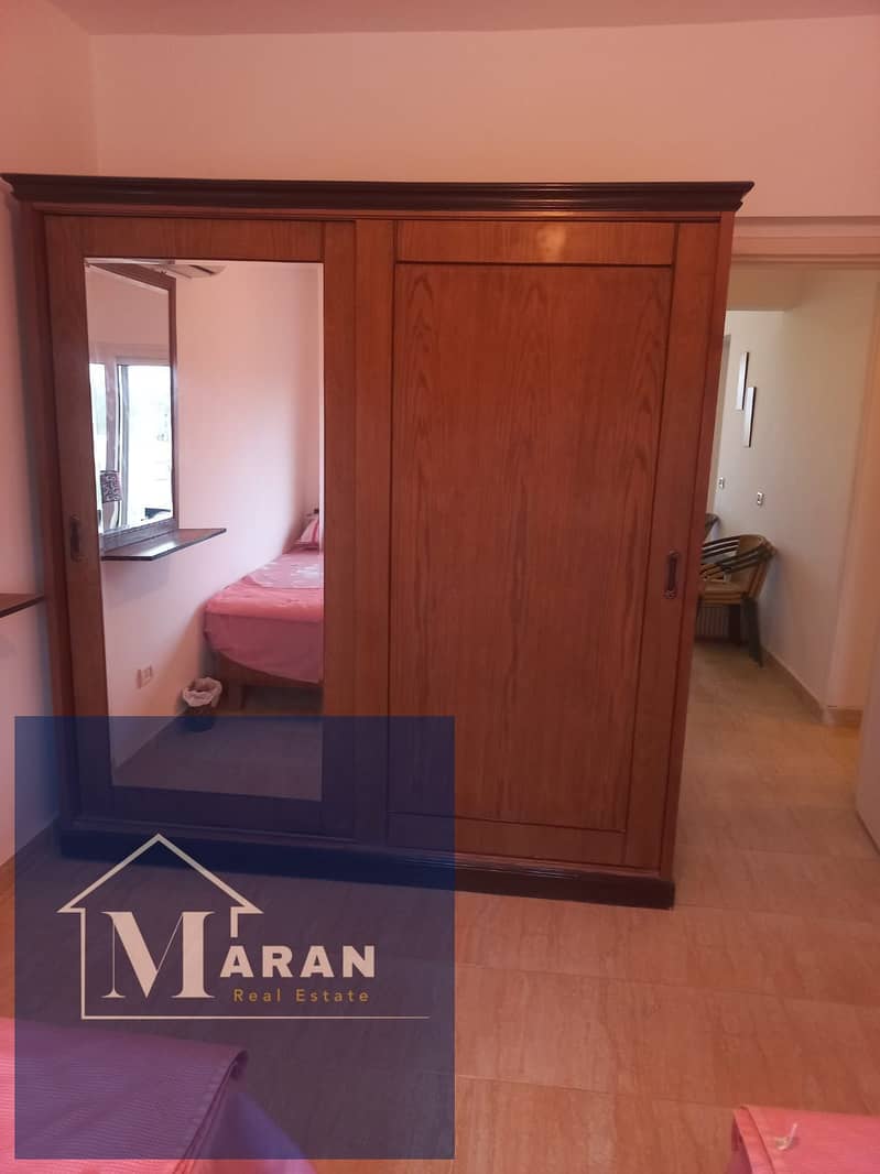 8 972c9eaa-4d8c-4414-a09b-013873246e76. jpg