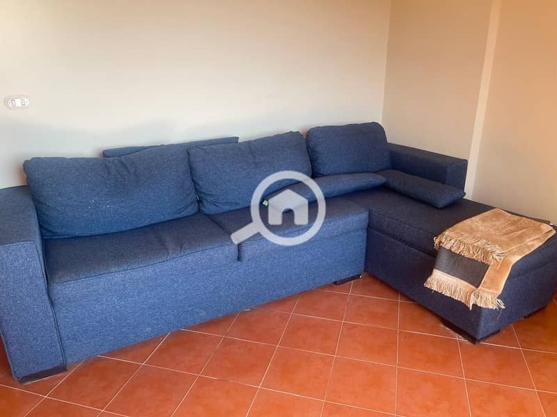 8 7fd26f1f-5e3f-4eb8-a419-60ff8a1c351e. jpeg