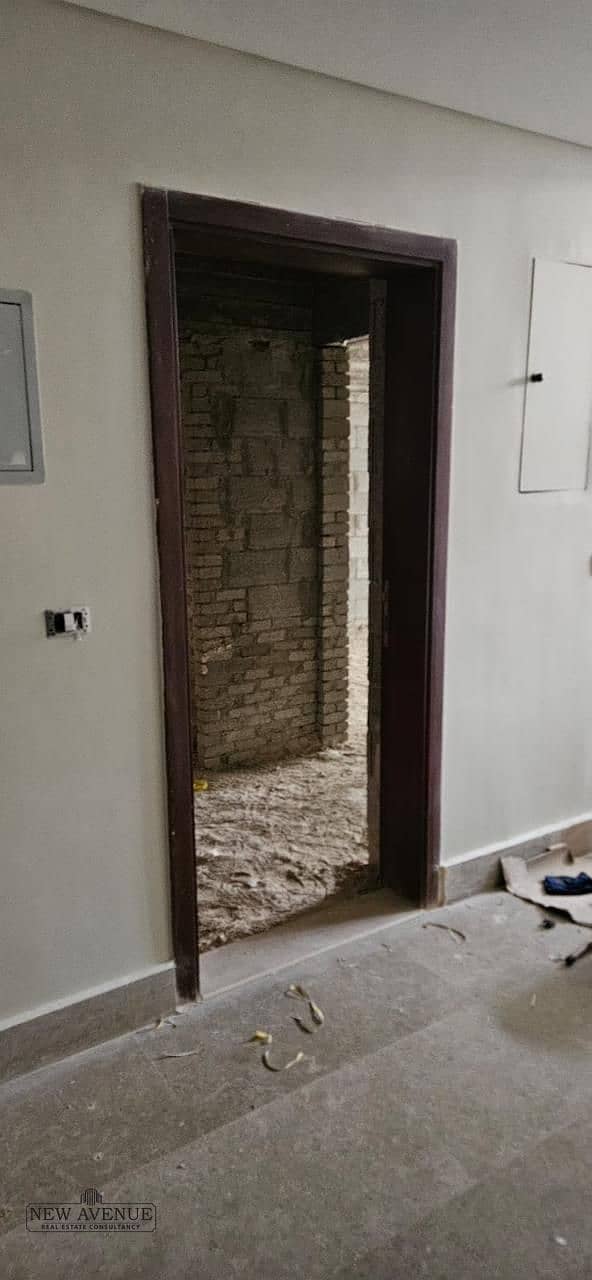 9 WhatsApp Image 2025-11-17 at 13.25. 46_2406c1b1. jpg