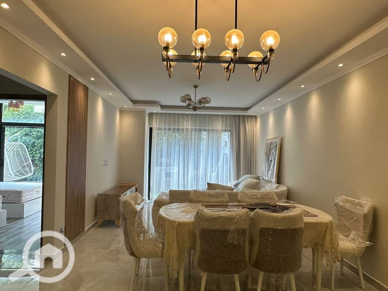 3 WhatsApp Image 2025-11-23 at 16.20. 47 (2). jpeg