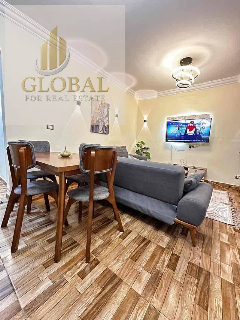 8 b976c6f2-47f6-441e-8eed-7ebb2817950c. jpg