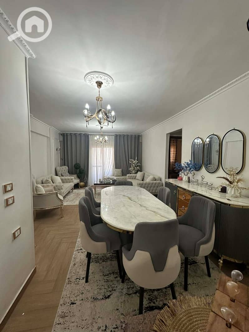 4 905ed56d-c7f9-4848-8287-939ae72fb357. jpeg