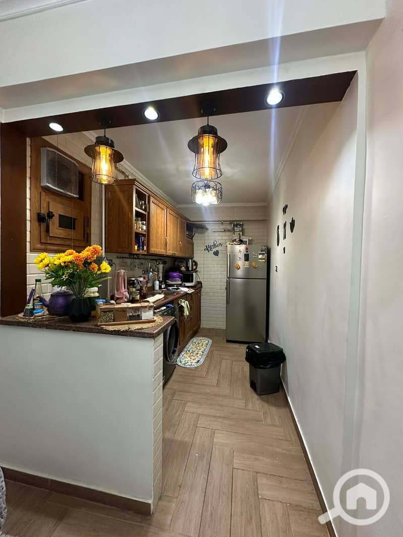 8 e1db6f03-5af4-4ea6-8bf8-06218b74aeda. jpeg