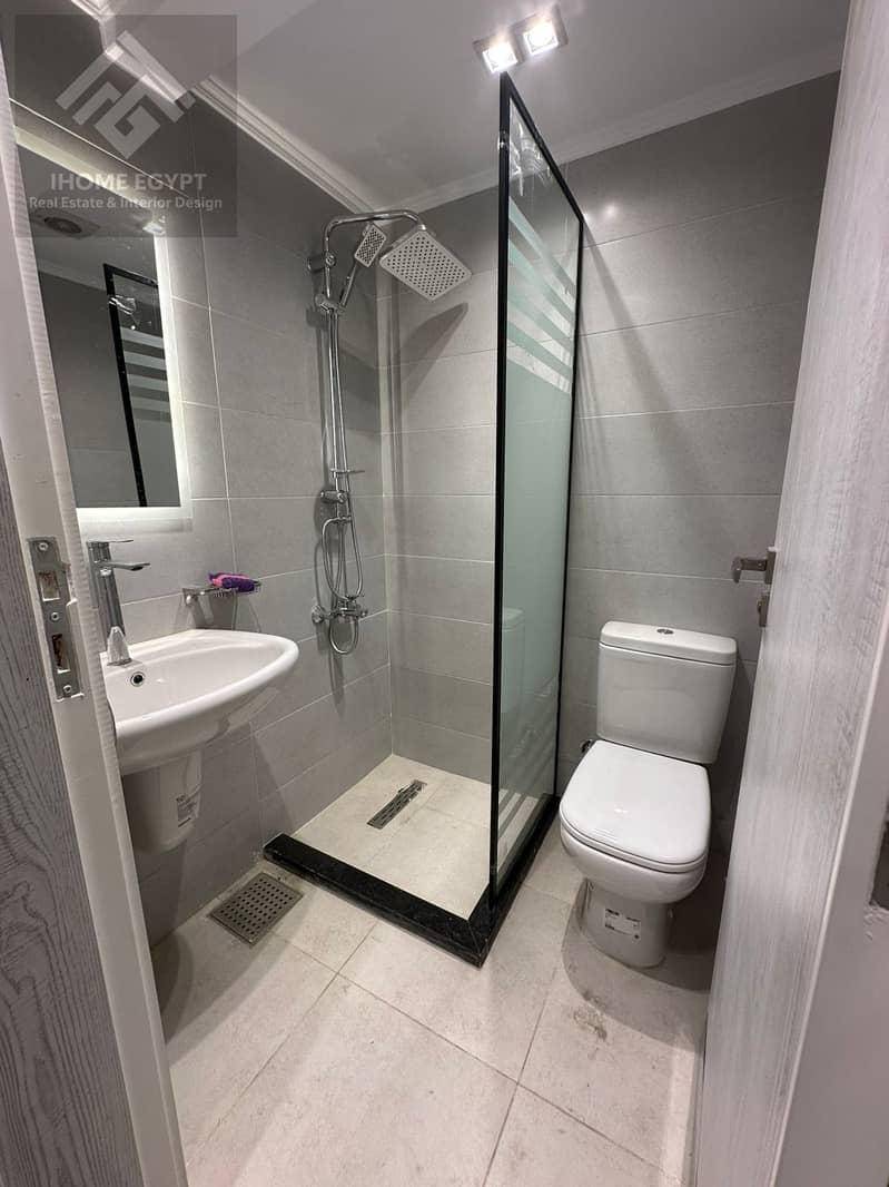 16 c80a4552-6192-471d-af83-c176e2275818. jpg