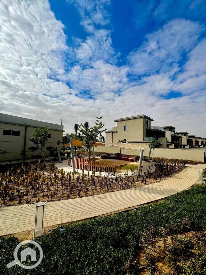 6 c59480b6-f4dd-4c89-b195-d36c3fb57f0f. JPG