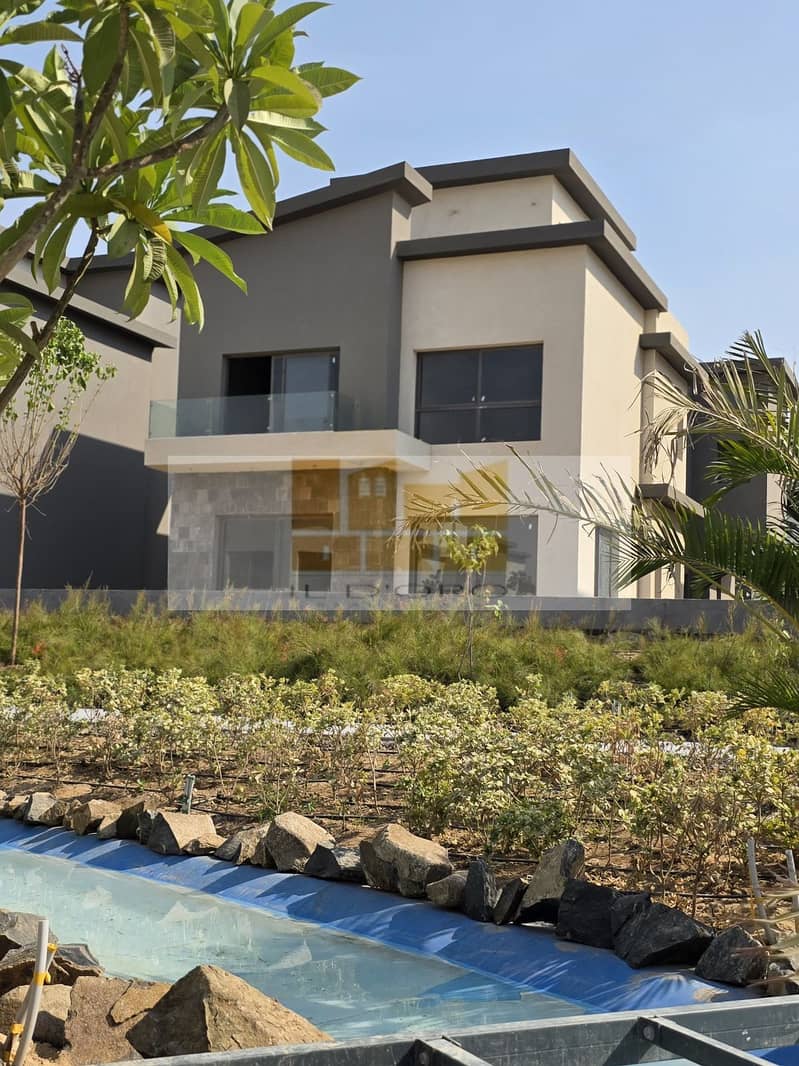 3 WhatsApp Image 2025-11-21 at 12.48. 48 PM. jpeg