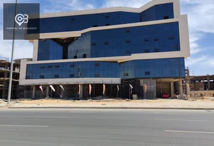 مکتب  للبيع في القاهرة الجديدة، القاهرة - Avalon Mall 2. jpg