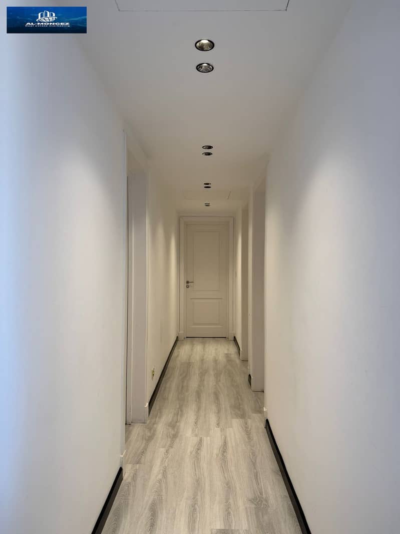 8 WhatsApp Image 2025-11-23 at 17.35. 38_a5a19a86. jpg