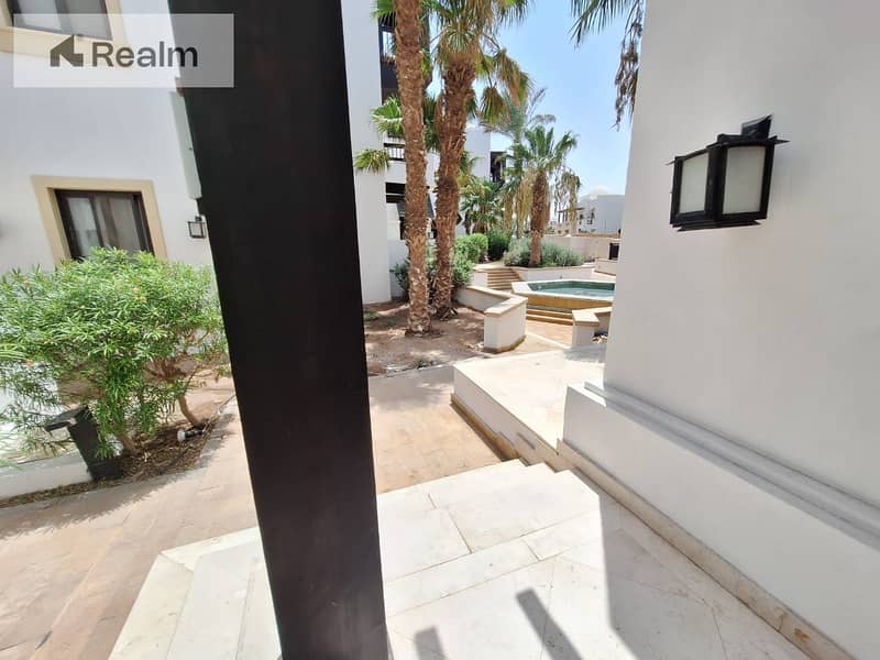 8 WhatsApp Image 2025-09-02 at 16.41. 44_9badbc0c. jpg