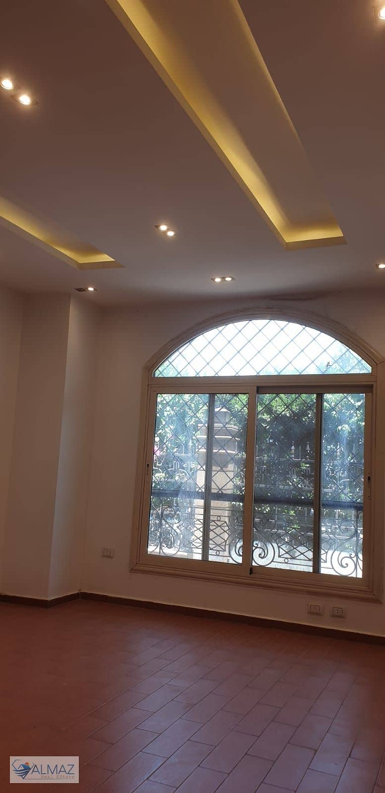 6 WhatsApp Image 2025-10-18 at 1.25. 37 PM (1). jpeg