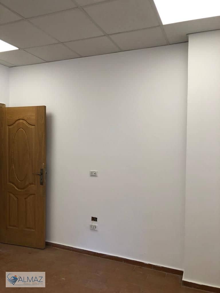 11 WhatsApp Image 2025-10-18 at 1.25. 40 PM (2). jpeg