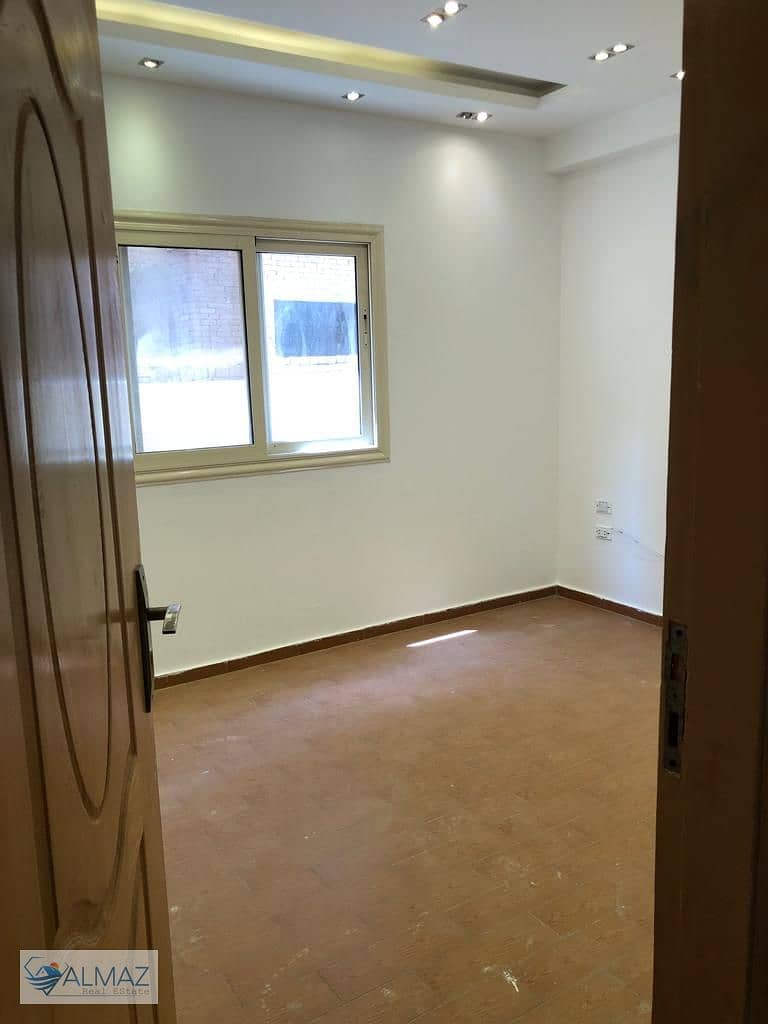 14 WhatsApp Image 2025-10-18 at 1.25. 41 PM (2). jpeg