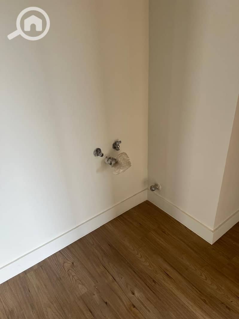 8 WhatsApp Image 2025-11-23 at 4.45. 11 PM. jpeg