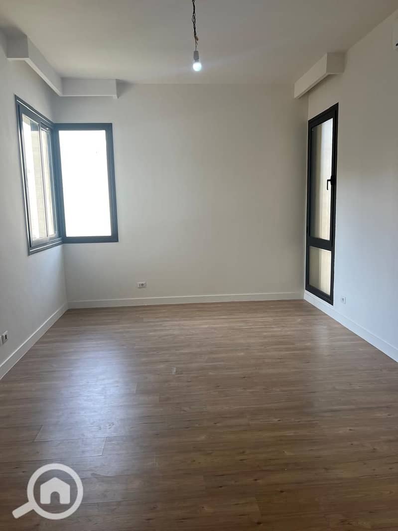 9 WhatsApp Image 2025-11-23 at 4.45. 10 PM (3). jpeg