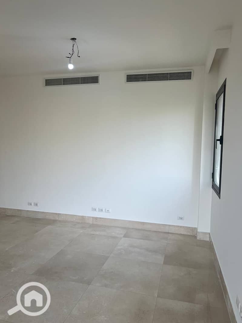 14 WhatsApp Image 2025-11-23 at 4.45. 09 PM. jpeg