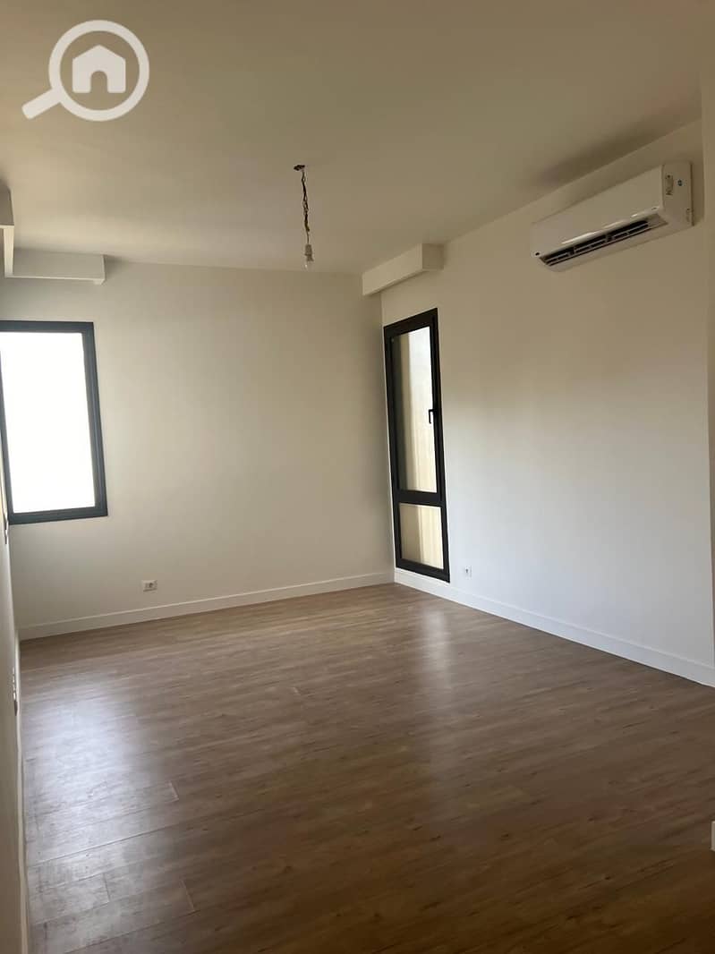 18 WhatsApp Image 2025-11-23 at 4.45. 07 PM (2). jpeg