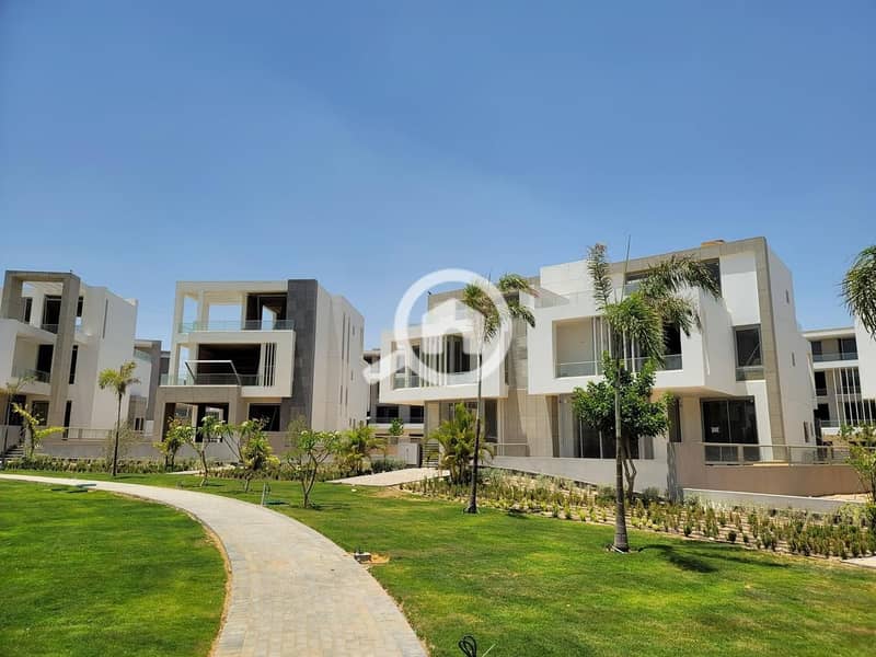 5 WhatsApp Image 2025-10-24 at 5.28. 57 PM (1). jpeg