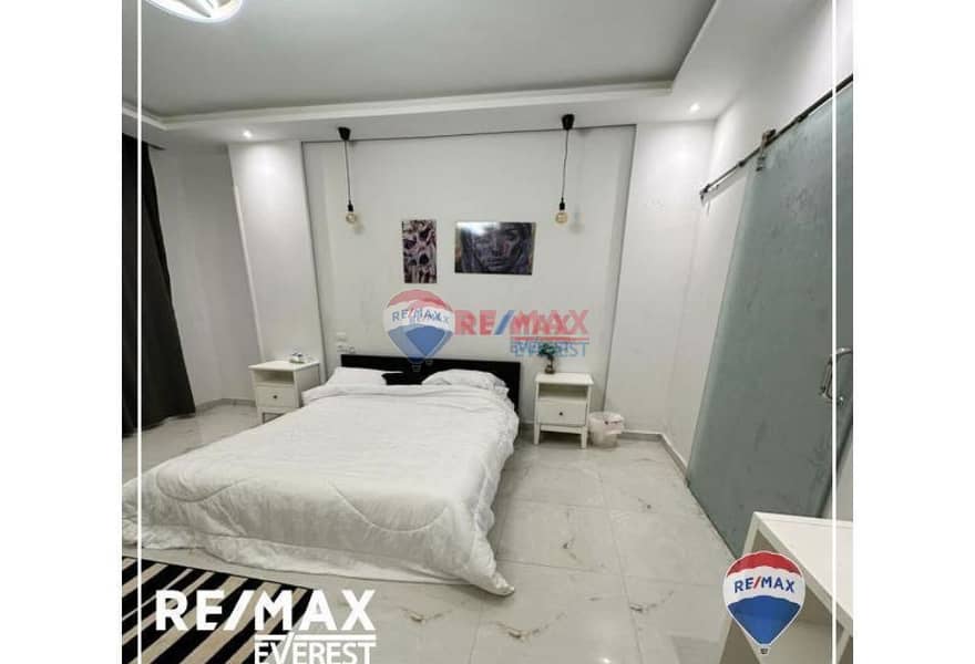 6 67996be9-a8b6-47bf-8e45-24242d883295. jpg