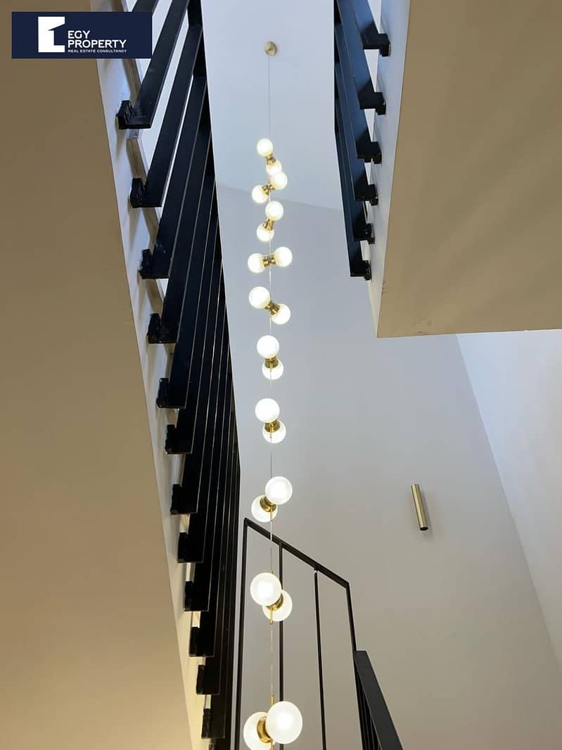 10 WhatsApp Image 2025-05-03 at 11.25. 15 PM. jpeg