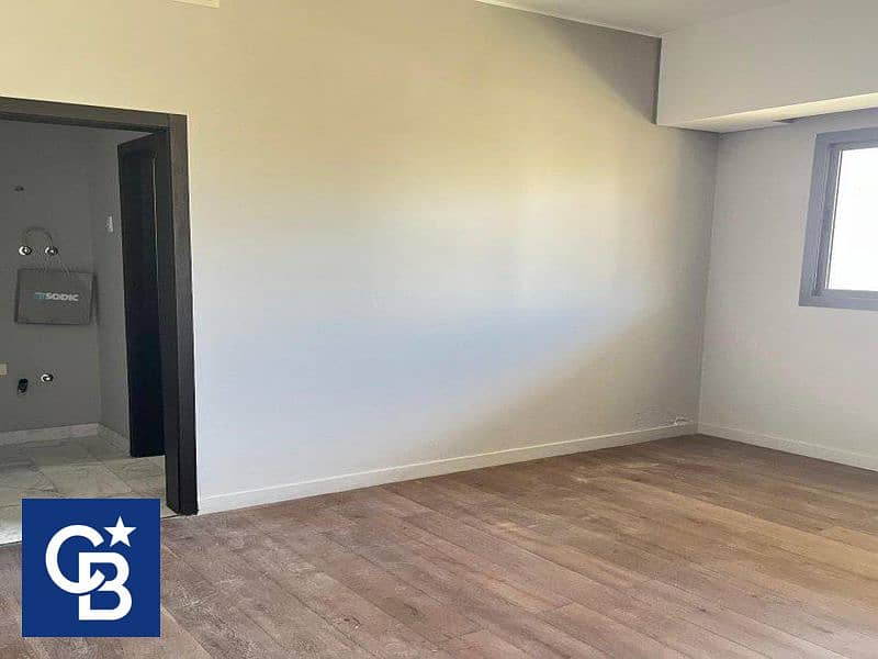 3 586228955_1170418491887483_5762834234017896432_n_800x600. jpg