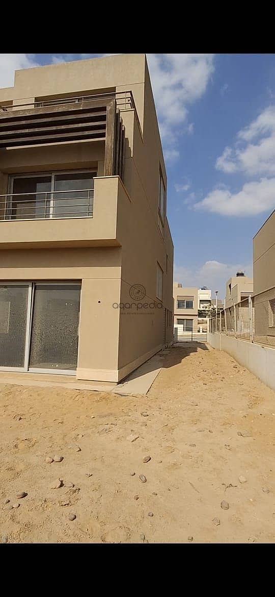 3 WhatsApp Image 2025-11-23 at 1.08. 43 PM (2). jpeg