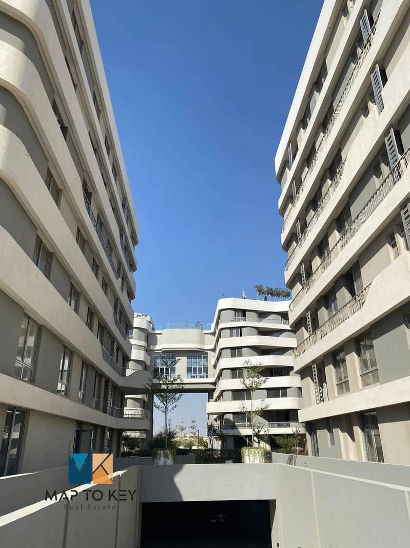 17 5ab501fd-cf53-490d-a876-2a0d0d61e07e. jpg