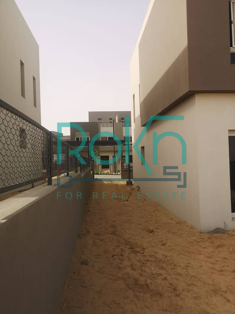 4 WhatsApp Image 2025-11-20 at 2.16. 56 PM (4). jpeg