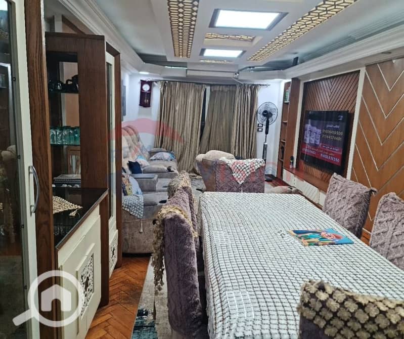 2 3e777ea2-9ef8-4145-b758-e5eca3ffd080. jpeg