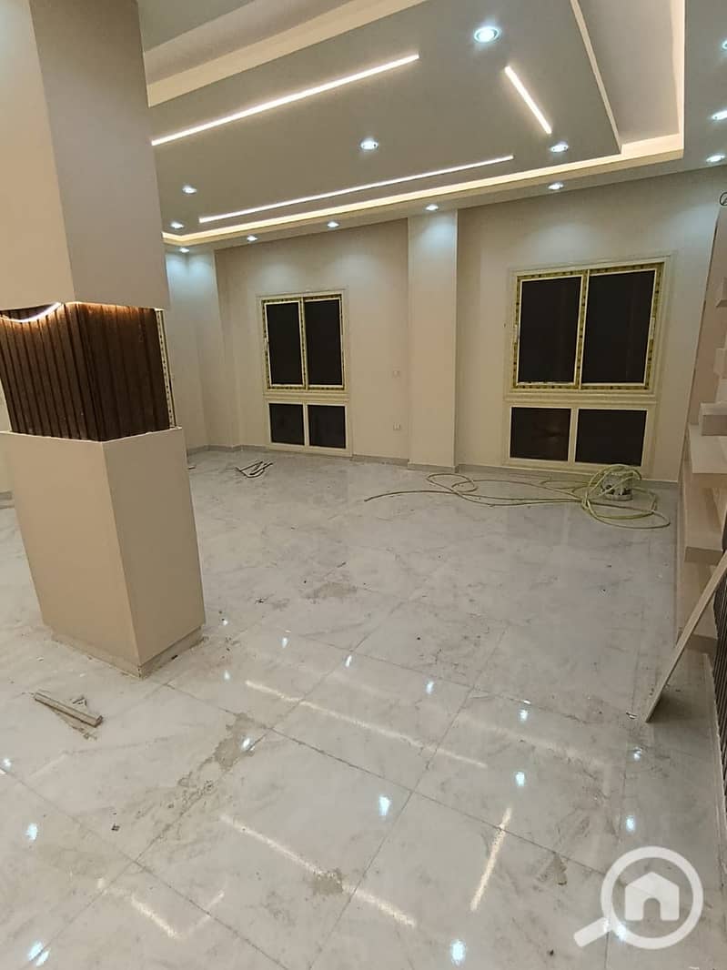 2 67c36f05-e986-488c-97df-9916936b53c4. jpeg