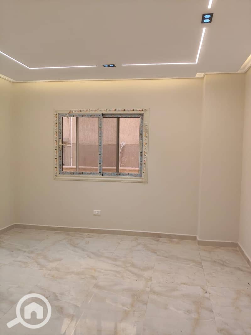 3 3d4260f2-32bb-4b27-978e-e62121f95d01. jpeg