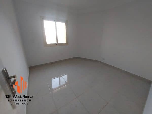 12 WhatsApp Image 2025-10-14 at 6.40. 00 AM. jpeg