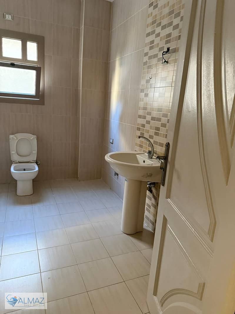 10 WhatsApp Image 2025-11-23 at 5.17. 45 PM (2). jpeg