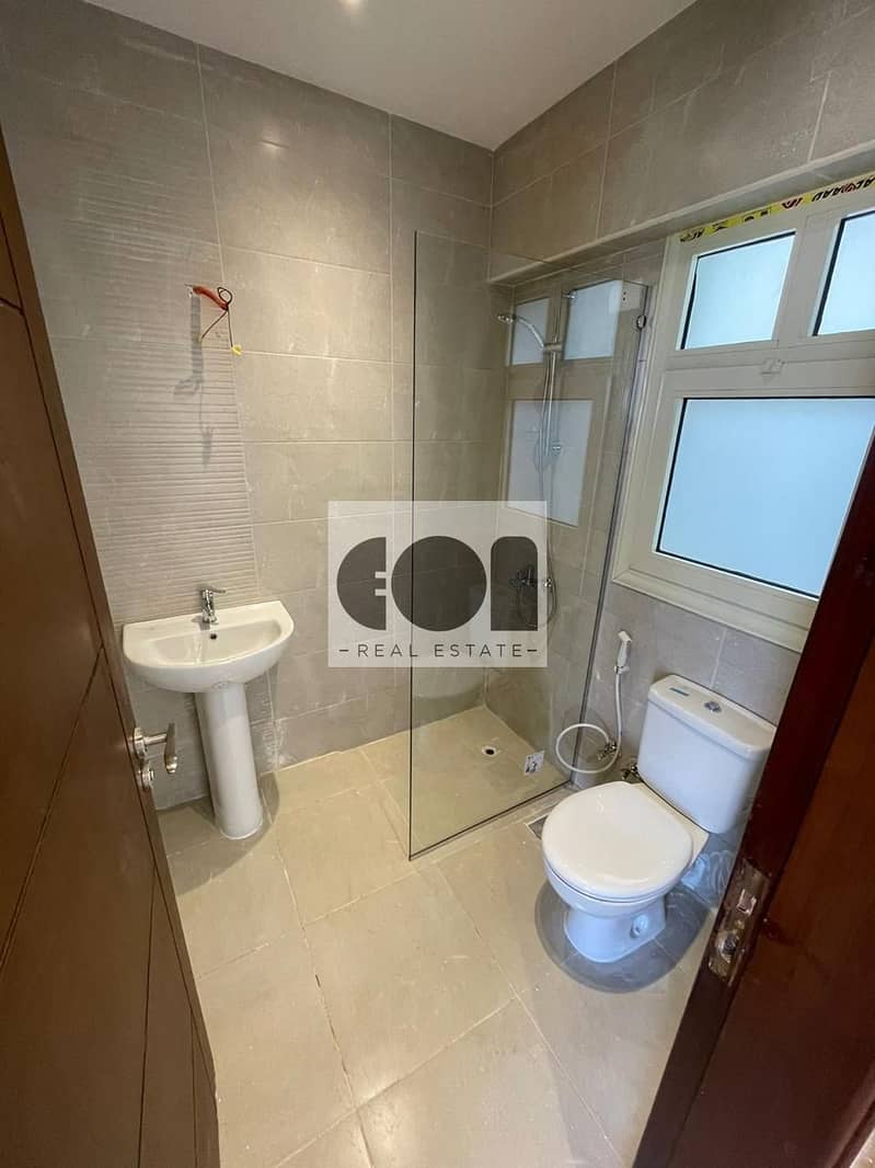 12 WhatsApp Image 2025-11-23 at 4.27. 11 PM (1). jpeg