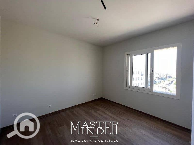 11 WhatsApp Image 2025-02-03 at 12.05. 06 PM. jpg