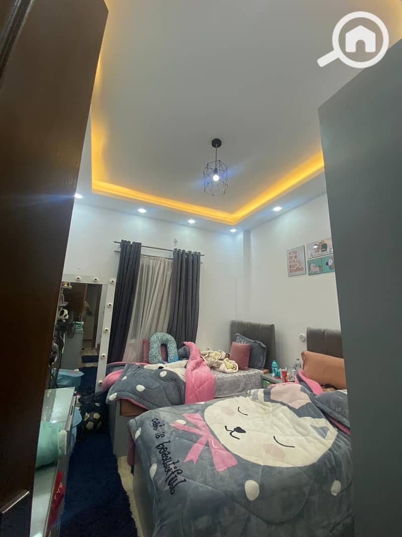 2 7403e985-82f1-49ba-b1f2-326d1bb3f515. jpeg