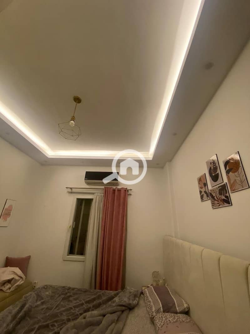 6 5f3e1fc6-e99e-404c-94a3-bf2bc7b7069e. jpeg