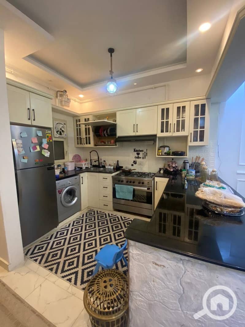 15 976b12f4-9f09-4cd3-9773-929de66290fd. jpeg