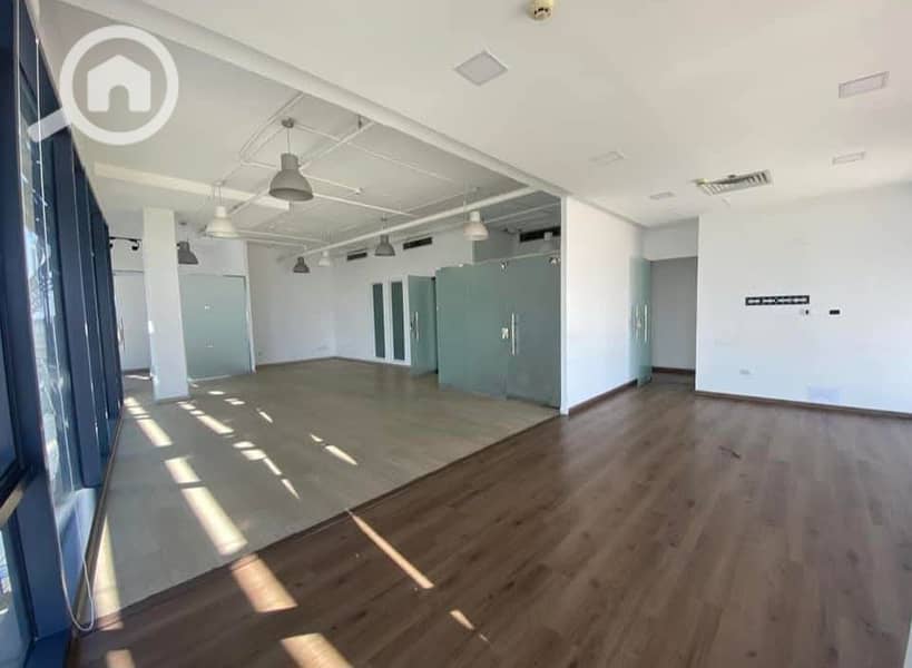 10 WhatsApp Image 2025-04-05 at 2.51. 35 PM (1). jpeg