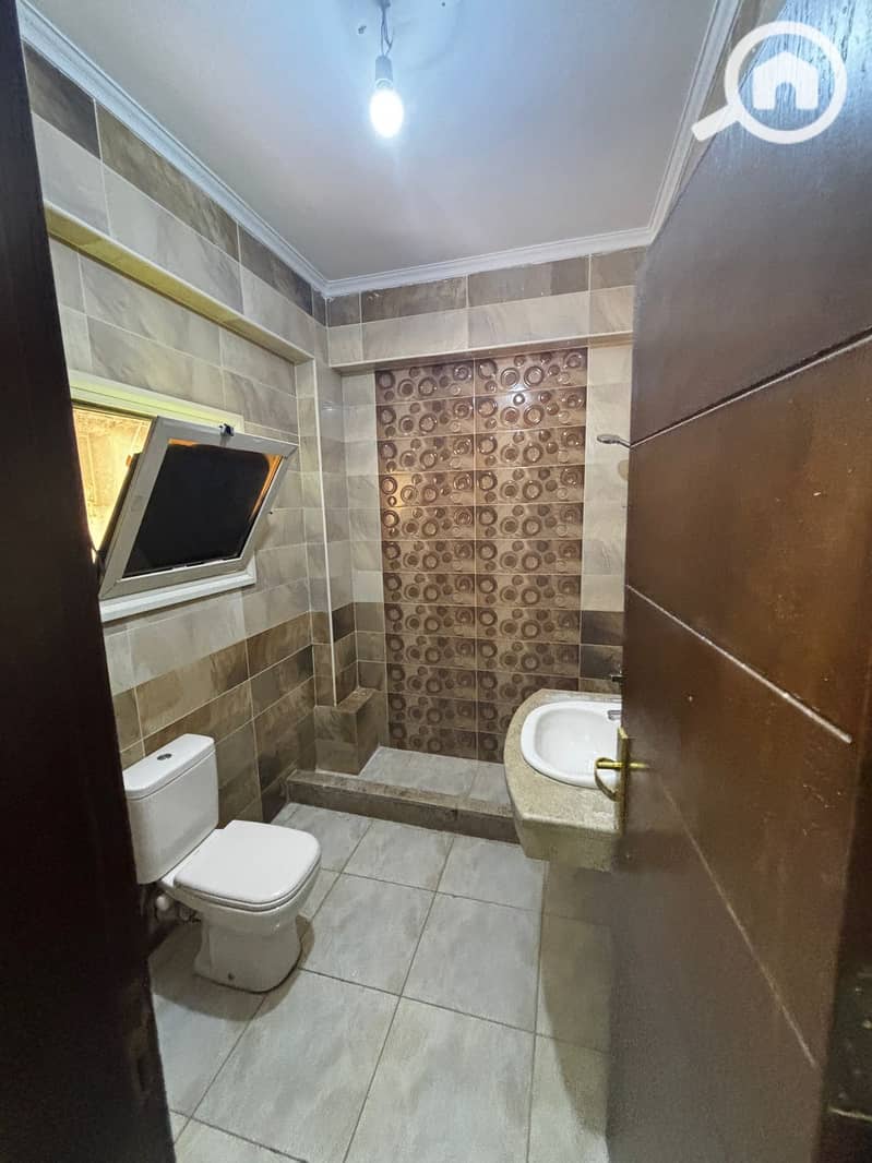 8 WhatsApp Image 2025-09-15 at 5.22. 00 PM. jpeg