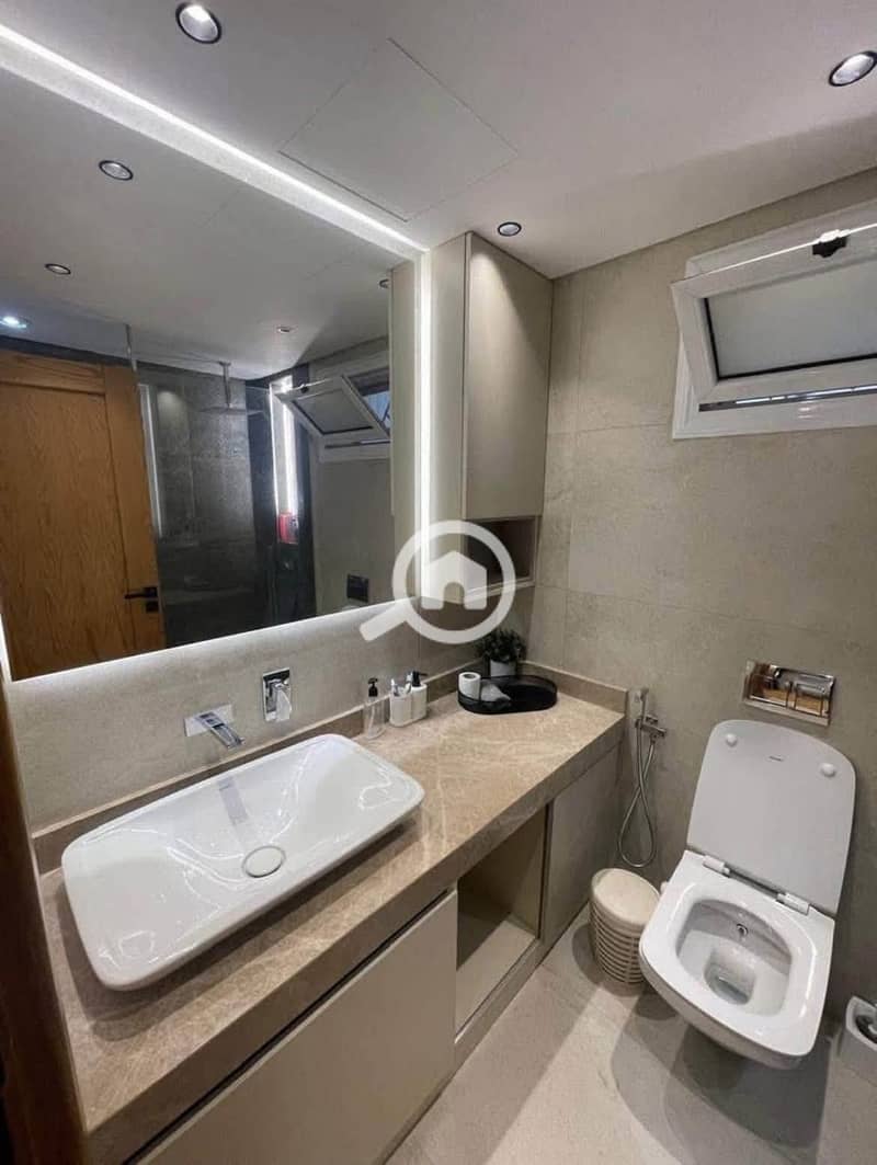 6 WhatsApp Image 2025-11-23 at 2.25. 02 PM. jpeg