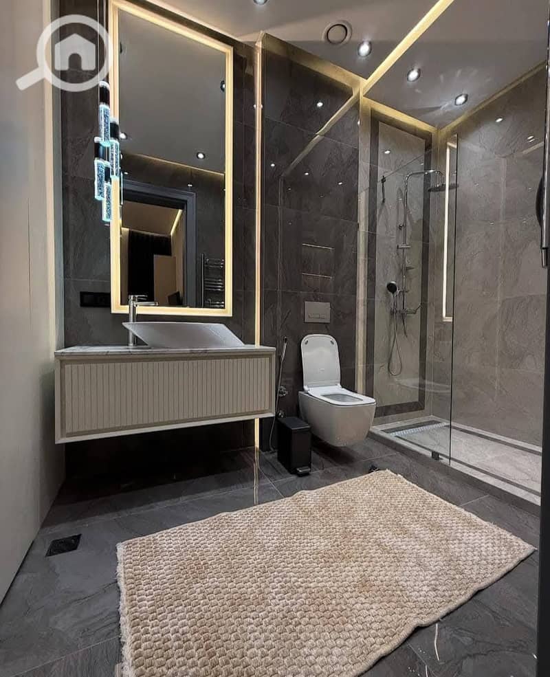 12 577015205_122139622706933042_32871590095474245_n. jpg