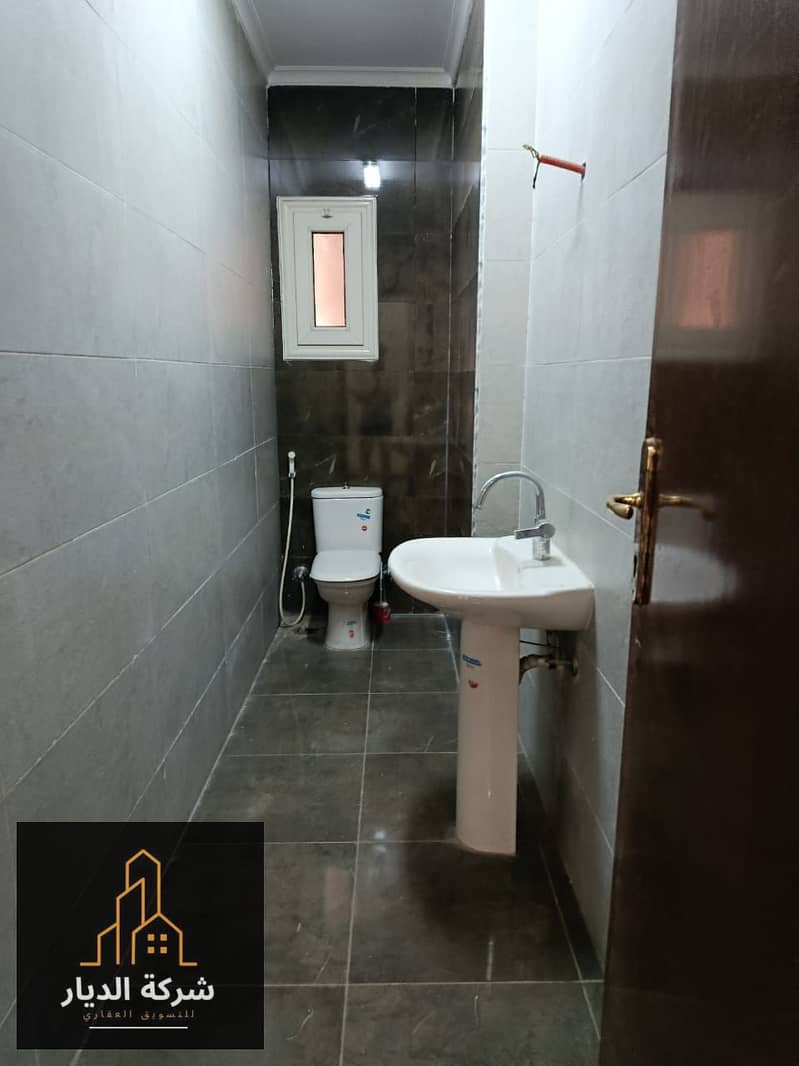 18 IMG-20251123-WA0066. jpg