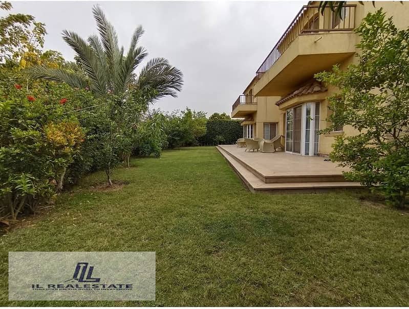 12 493212438_4082695035341595_6811499174766742025_n. jpg