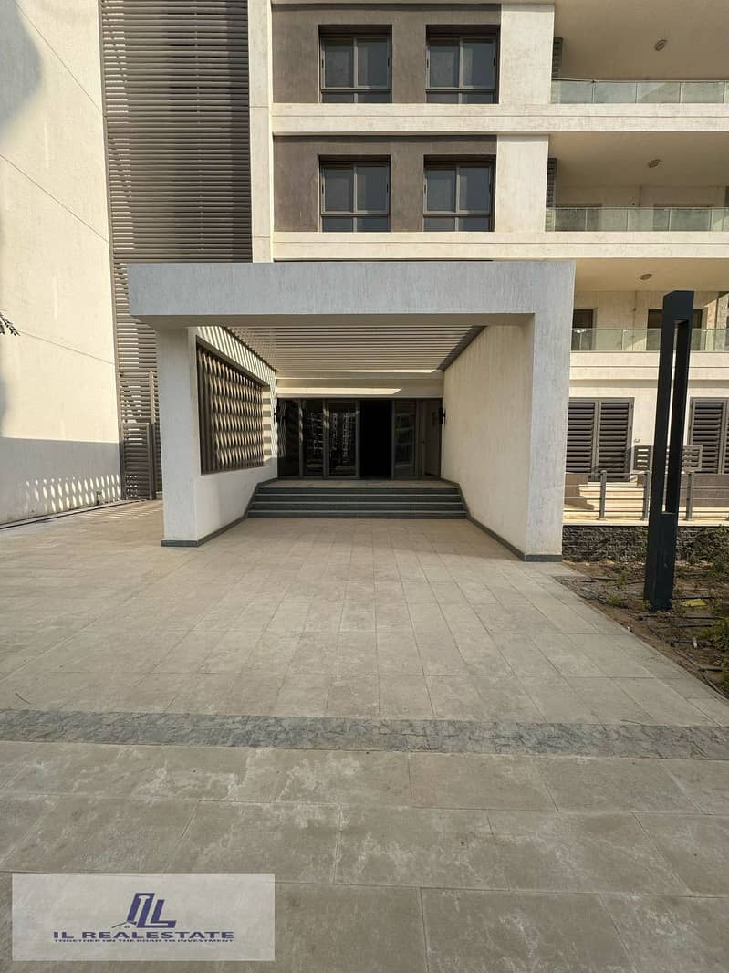 11 564205992_1330338342118922_8787163147356005340_n. jpg