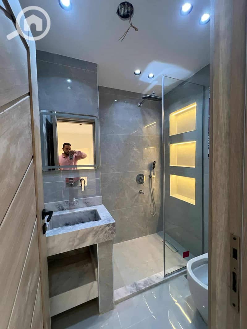 5 e3cec612-7ecf-45c3-ae9b-5fb7e50d6987. jpg