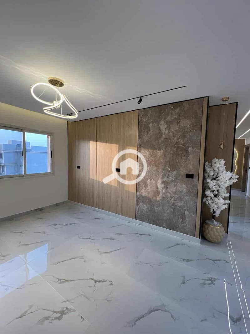 7 22e5af8e-714b-4b4d-b9c6-a60e980bc566. jpg