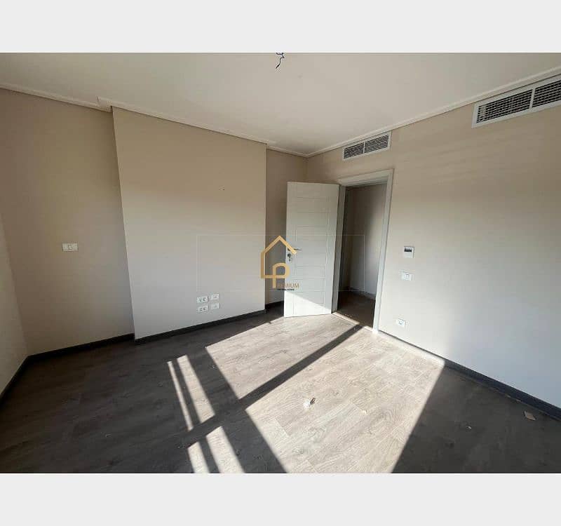 7 WhatsApp Image 2025-11-22 at 11.35. 21 AM. jpg