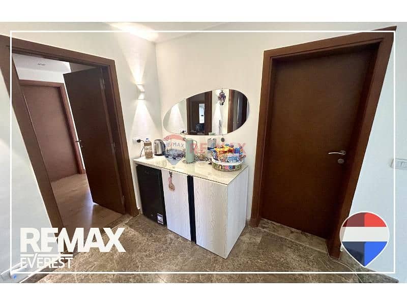 7 e8d68426-86e5-4fa0-b287-a6c1c1e0f063. jfif. jpg