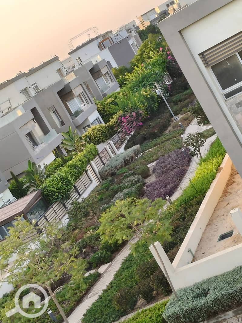 3 565877937_2357177914698907_485686824576849371_n. jpg